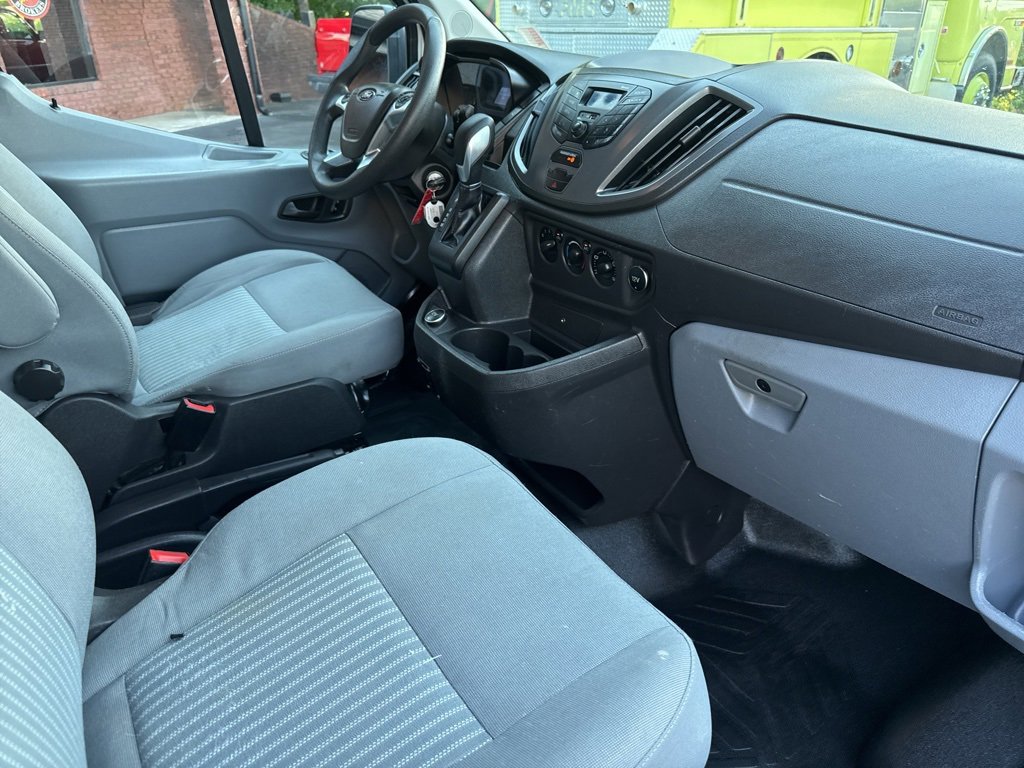 Used 2019 Ford Transit 150 130 Low Roof image 37