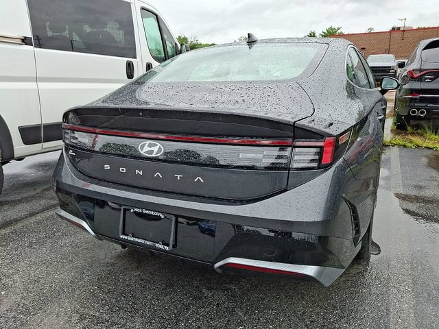 Certified 2024 Hyundai Sonata SEL FWD image 9