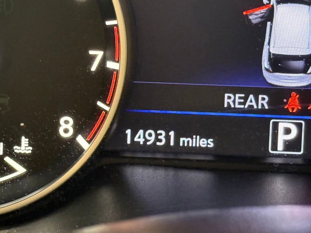 Used 2024 Nissan Murano Platinum w/ Cargo Package image 23