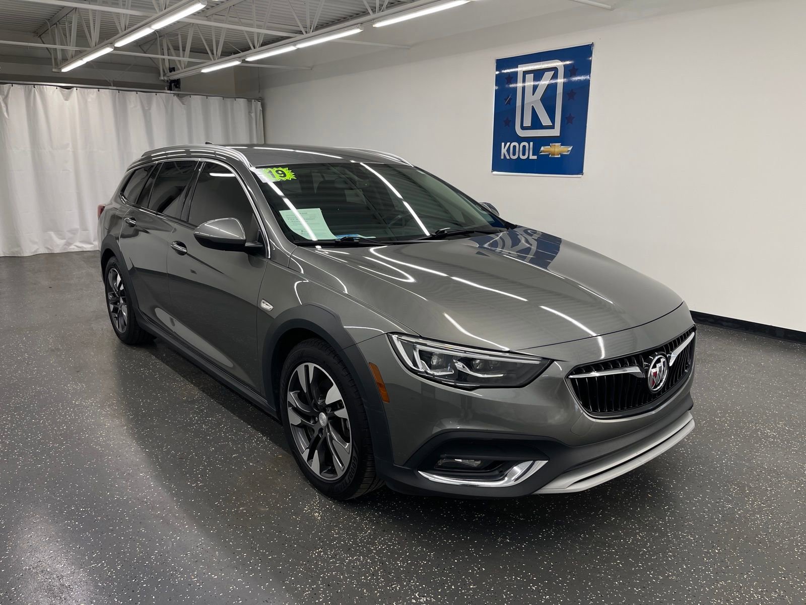 Used 2019 Buick Regal Preferred w/ Driver Confidence Package I