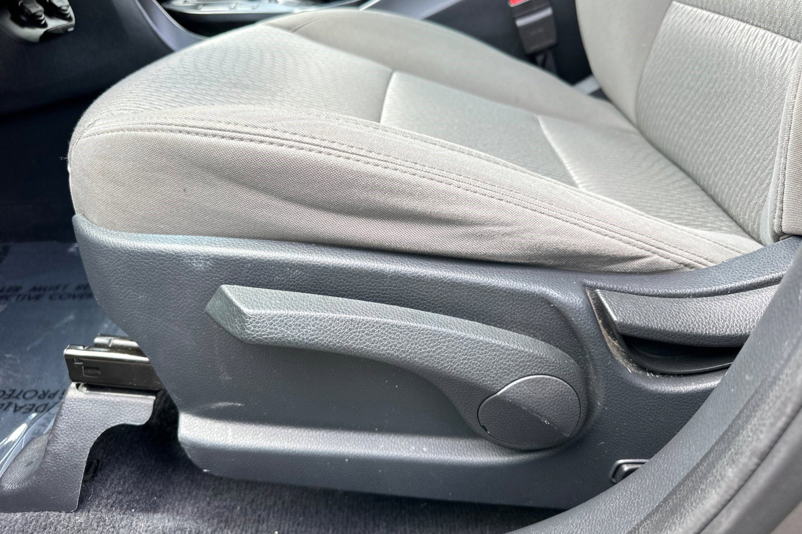 Used 2016 Hyundai Santa Fe Sport FWD image 13