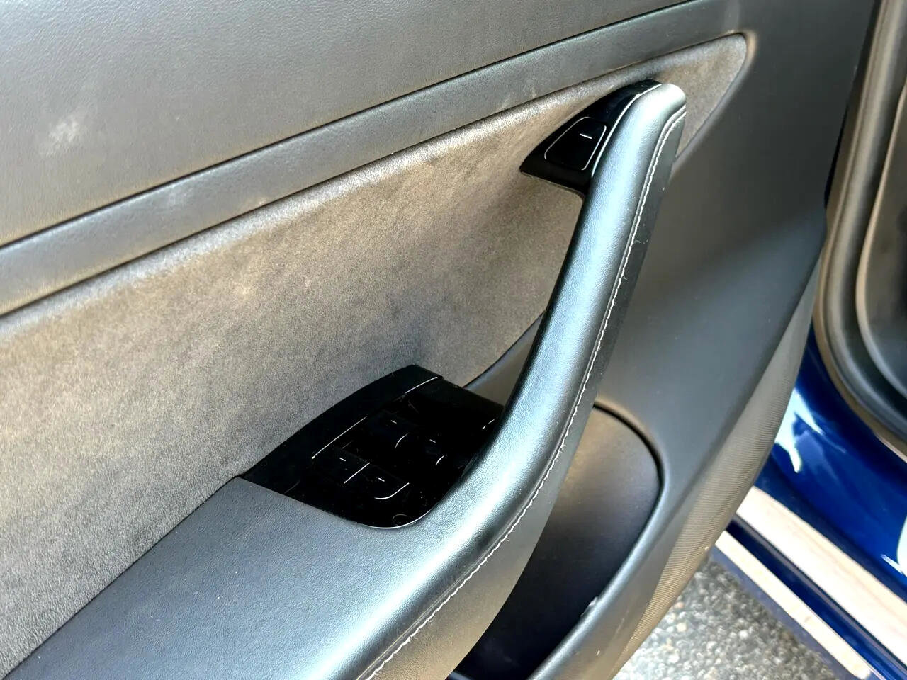 Used 2019 Tesla Model 3 Long Range image 17