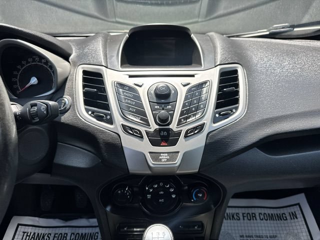 Used 2013 Ford Fiesta Titanium w/ Black Sport Appearance Pkg FWD image 26