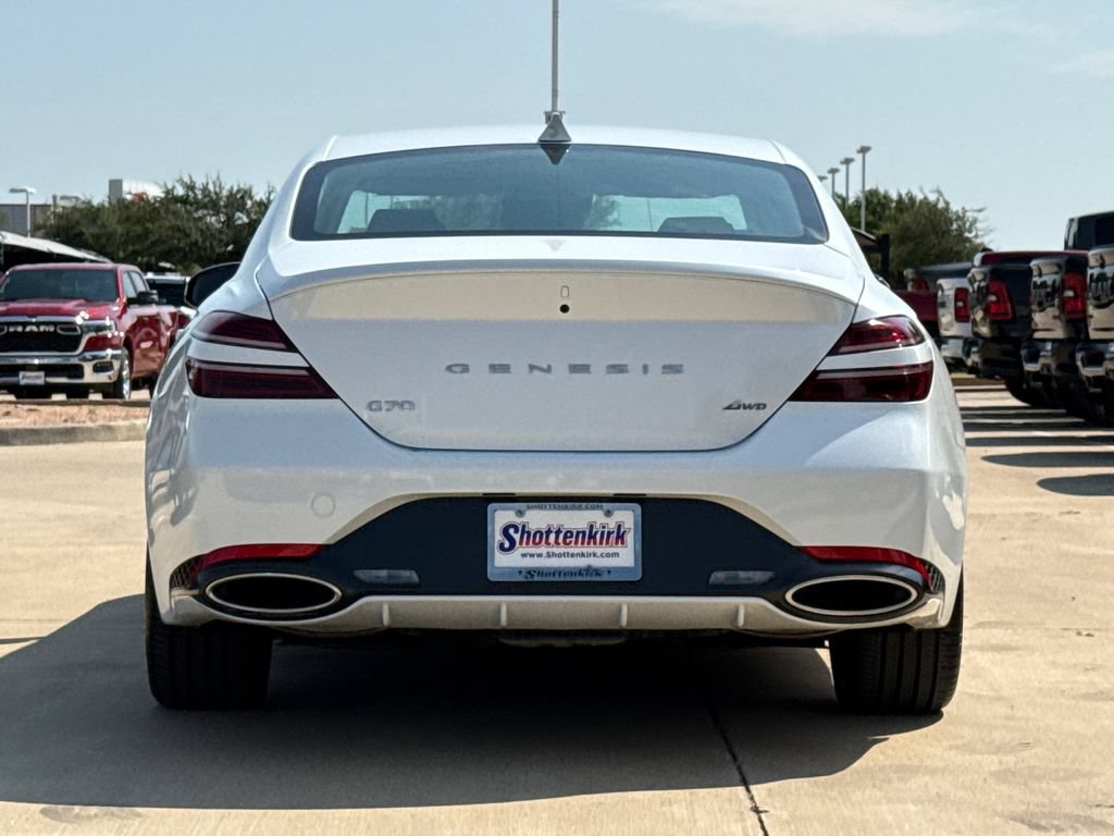 Used 2026 Genesis G70 2.5T AWD/4WD image 7