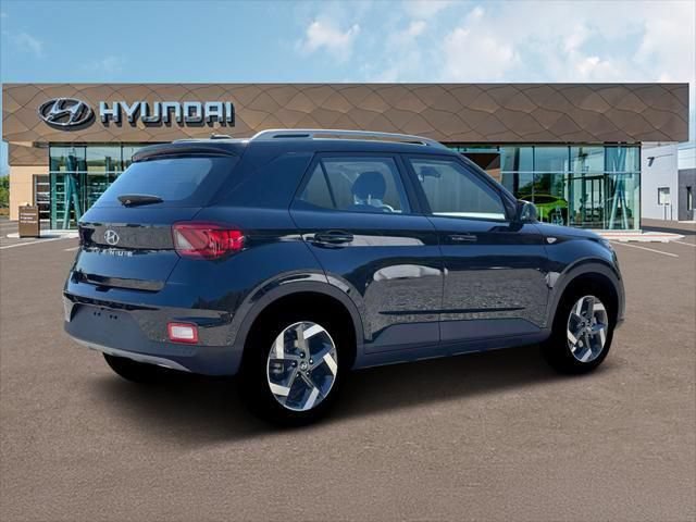 New 2026 Hyundai Venue SEL FWD image 8