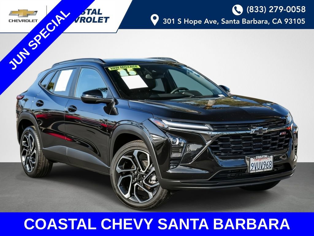 Used 2025 Chevrolet Trax RS