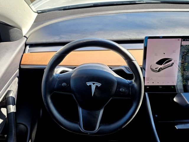 Used 2019 Tesla Model 3 Performance AWD/4WD image 13