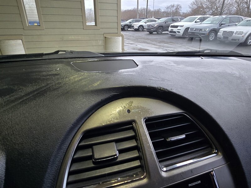 Used 2011 Lexus ES 350 image 18