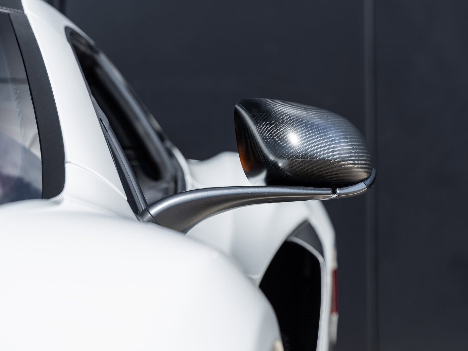 Used 2016 McLaren 675LT Coupe image 20