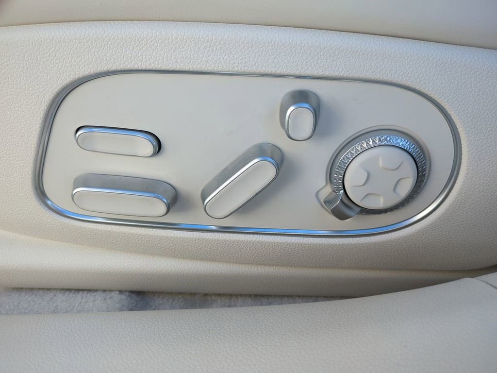 New 2026 Genesis G90 3.5T image 19