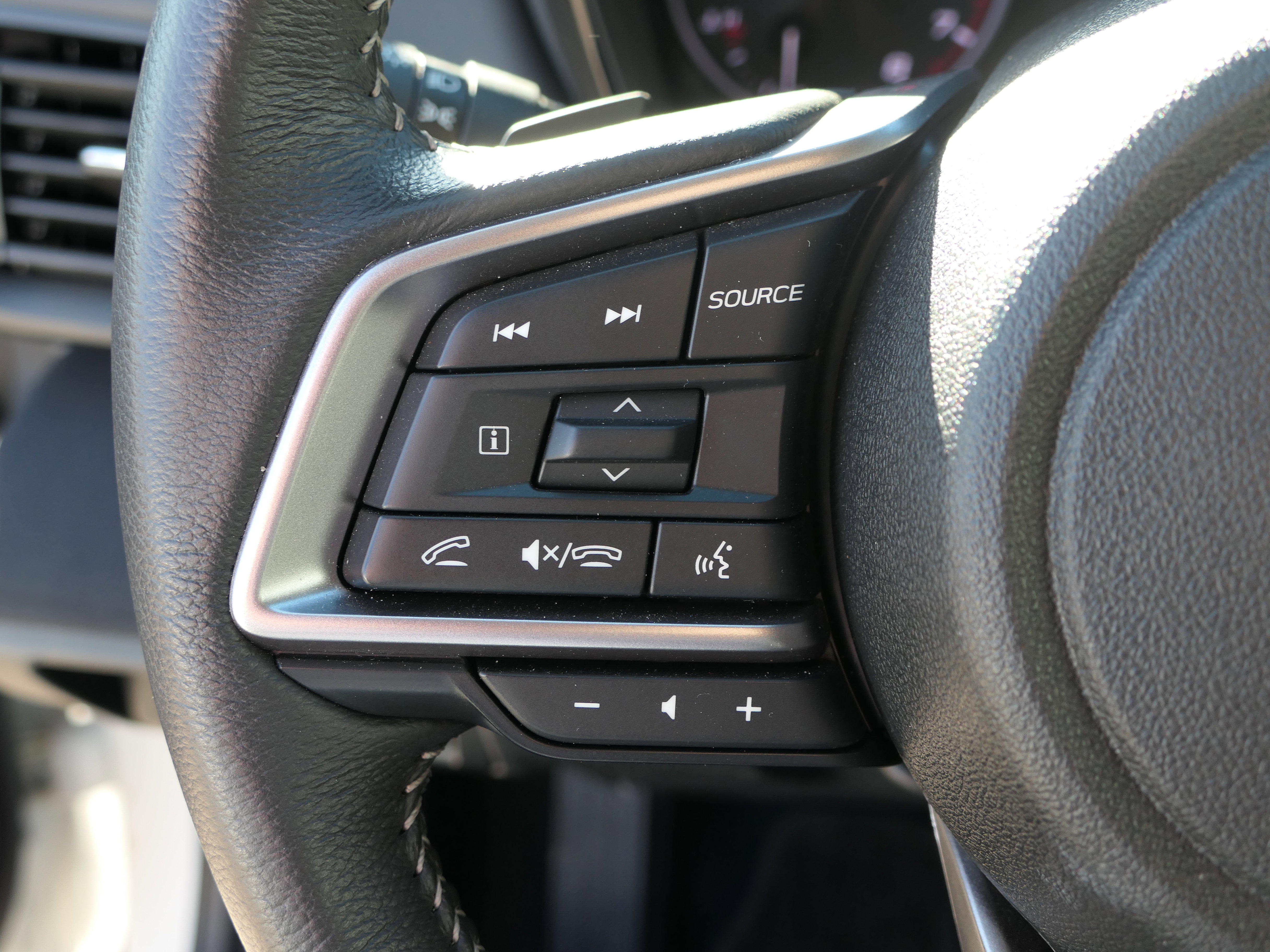 Certified 2025 Subaru Outback Premium image 13