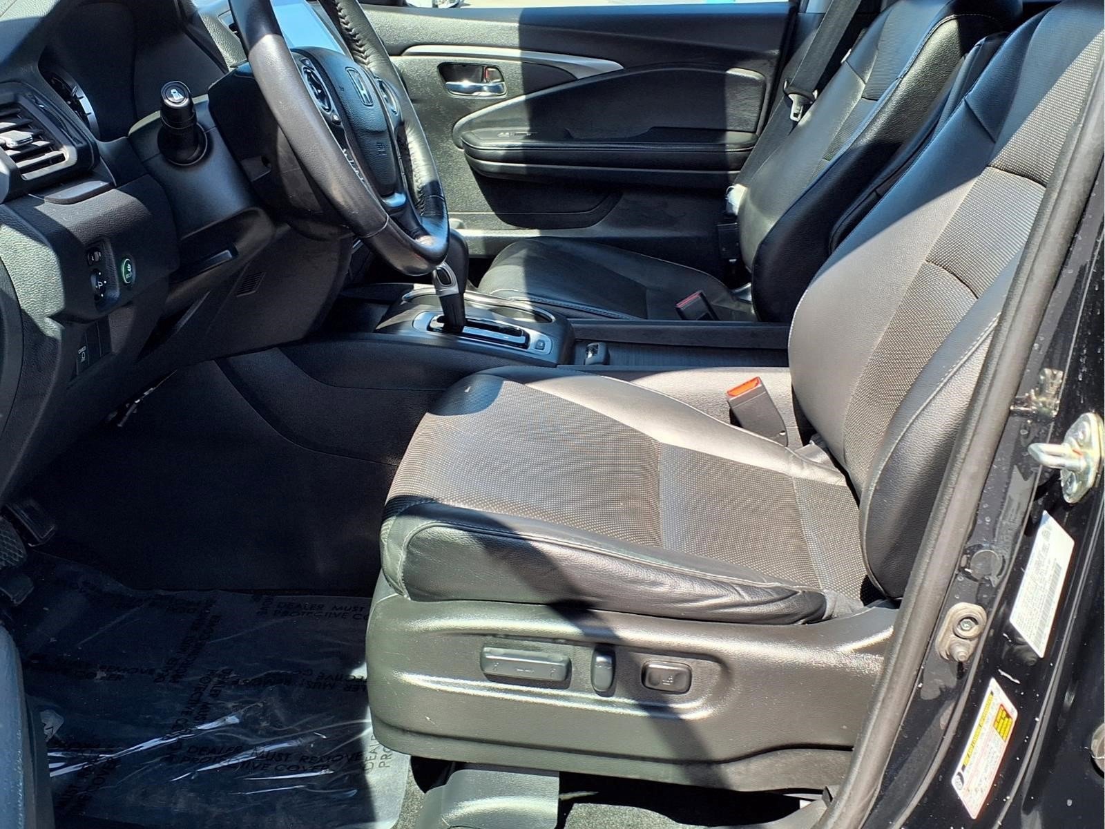 Certified 2019 Honda Ridgeline RTL-T image 17