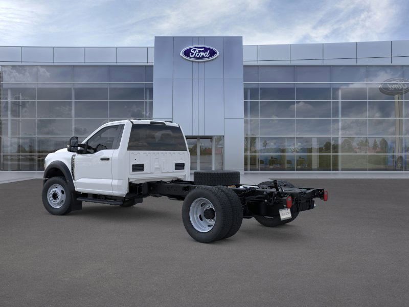 New 2025 Ford F550 4x4 Regular Cab Super Duty image 4