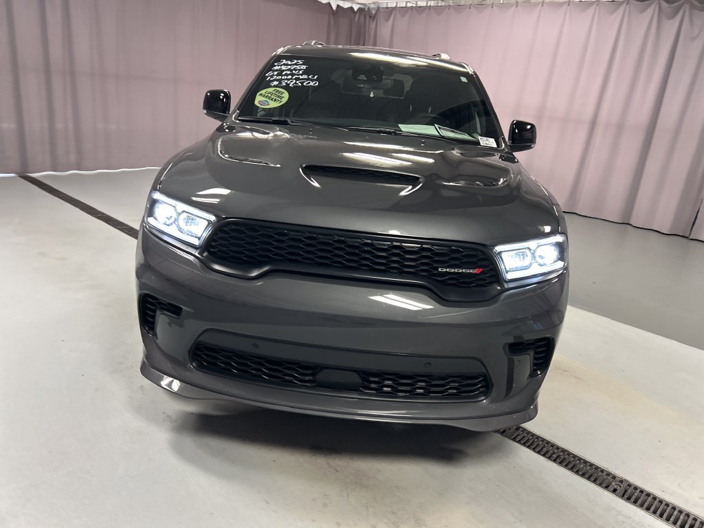 Used 2025 Dodge Durango GT AWD/4WD image 2