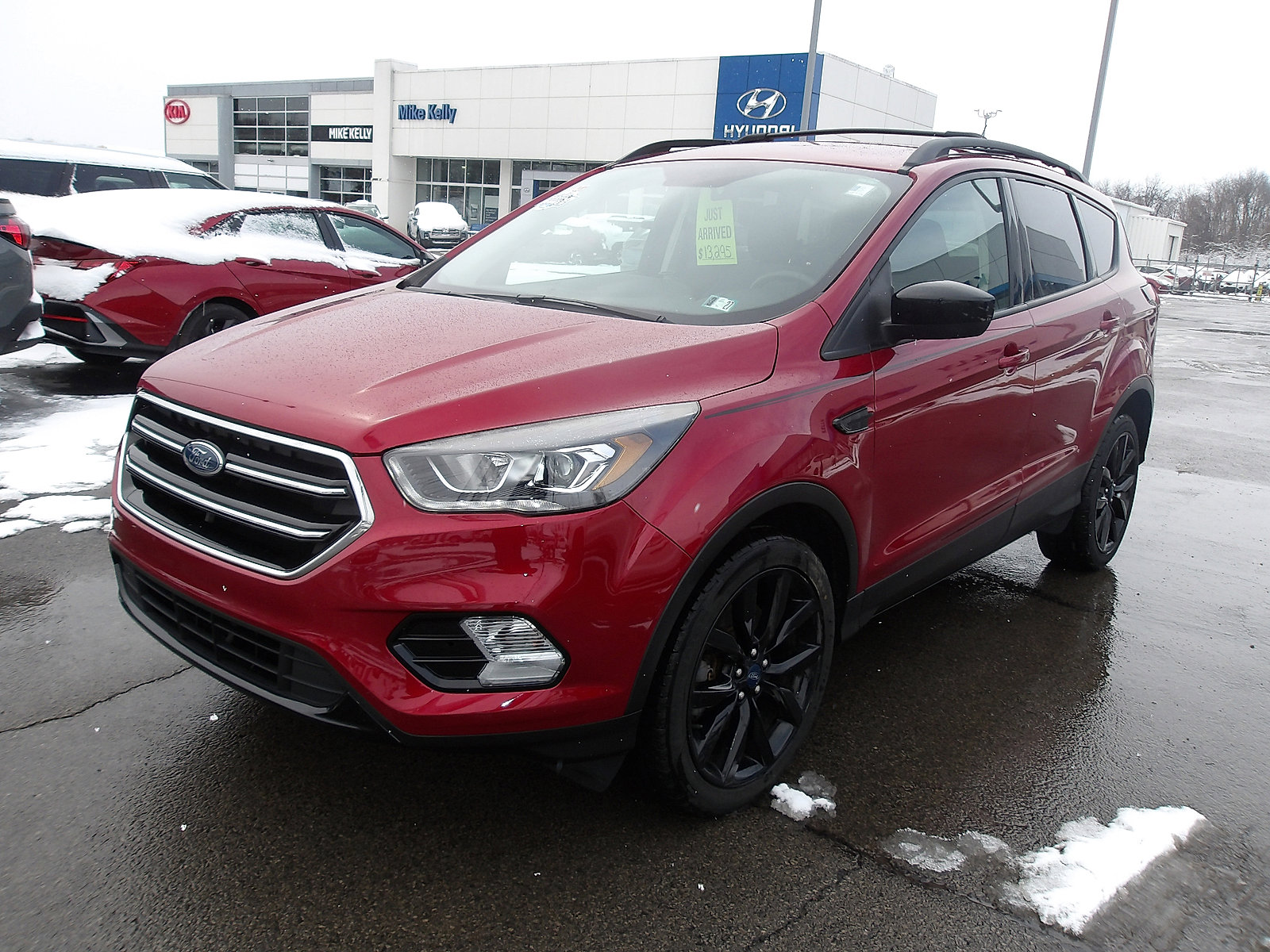 Used 2019 Ford Escape SE image 5