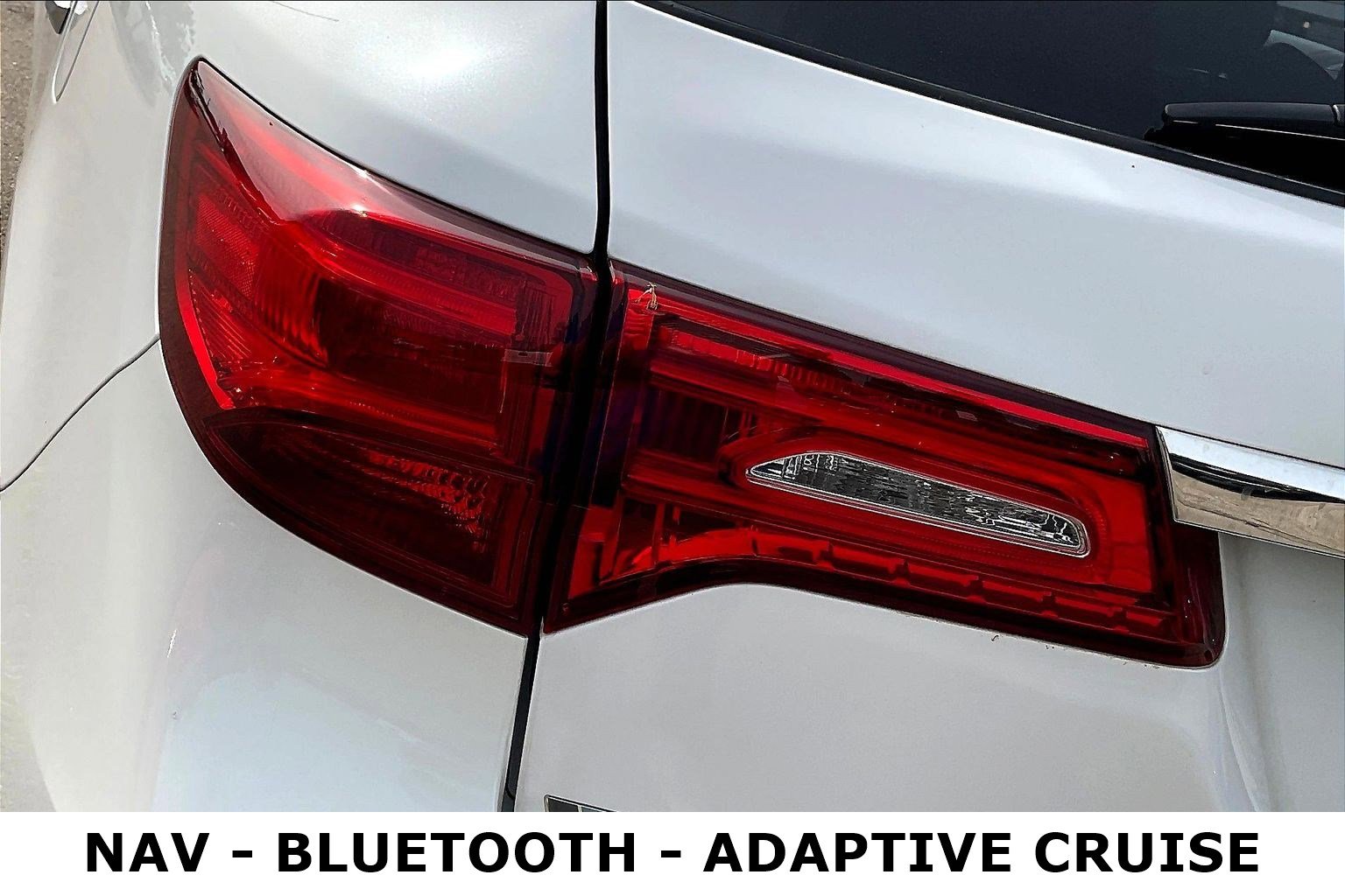 Used 2020 Acura MDX SH-AWD image 23