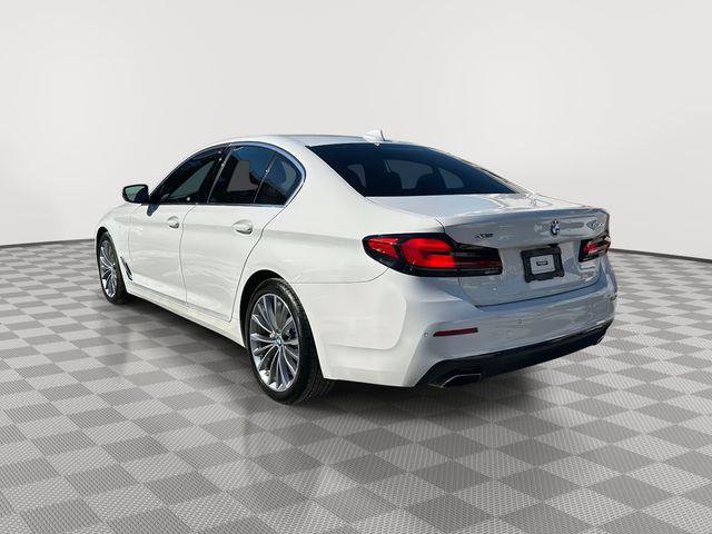 Used 2023 BMW 530i xDrive w/ Convenience Package image 5