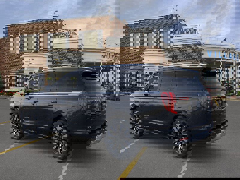 New 2025 Ford Expedition Platinum w/ Platinum Ultimate Package image 4