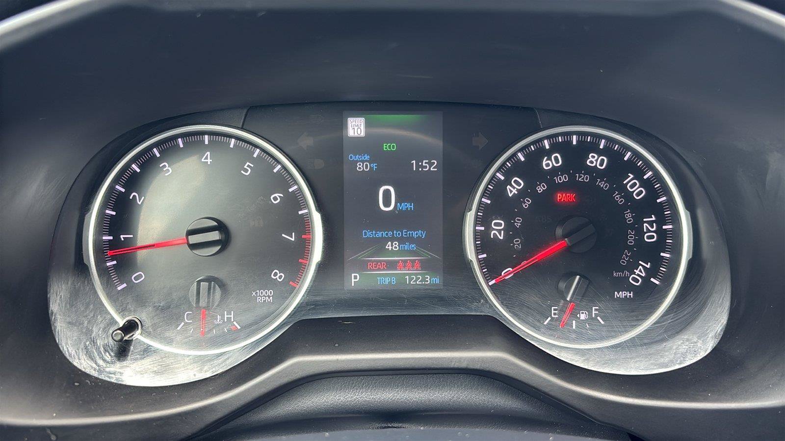 Used 2022 Toyota RAV4 XLE Premium FWD image 32
