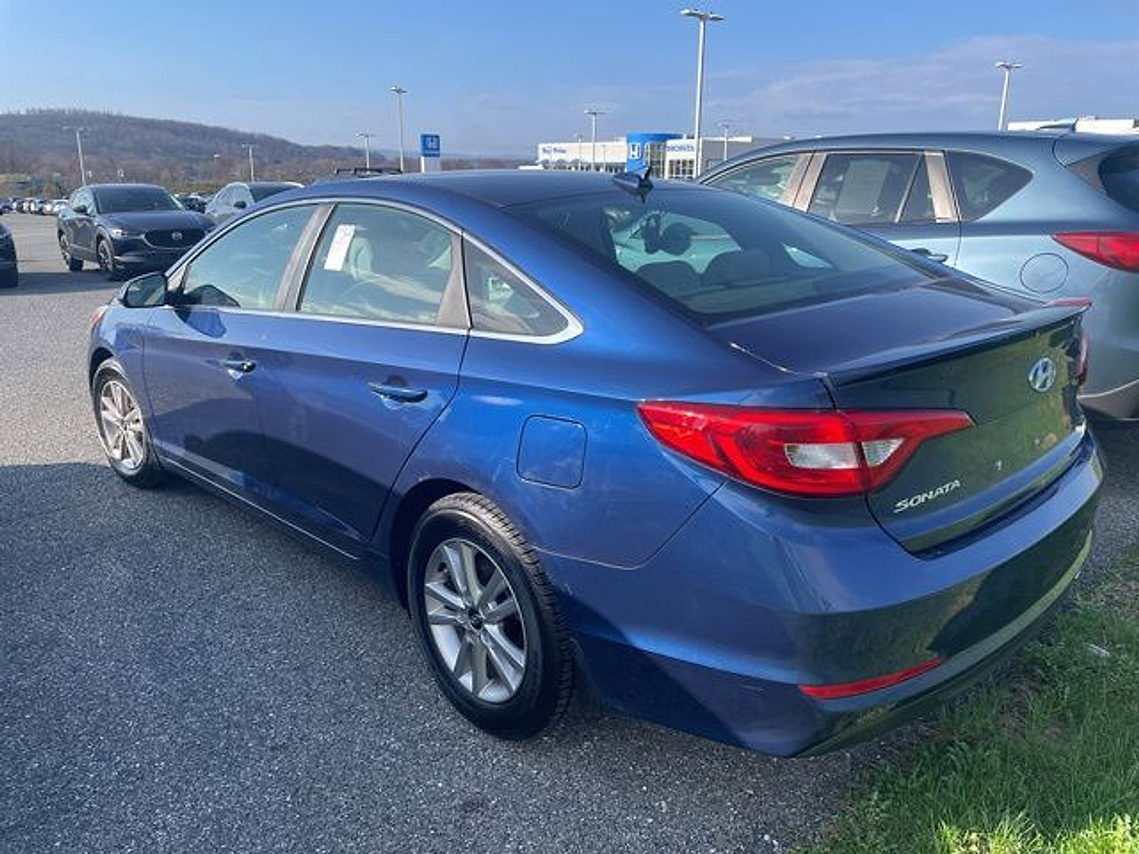 Used 2015 Hyundai Sonata SE w/ Option Group 09 image 7