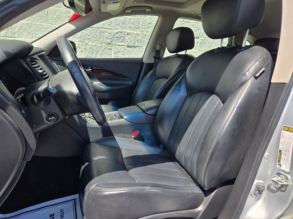 Used 2017 INFINITI QX50 AWD w/ Premium Package image 14