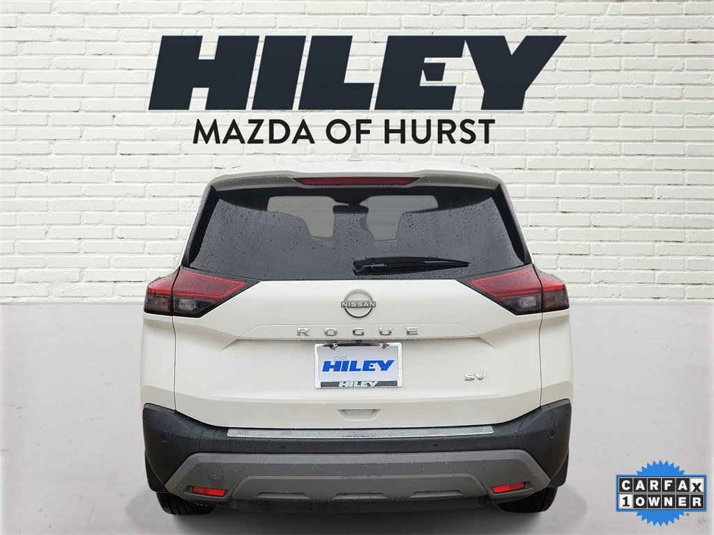 Used 2023 Nissan Rogue SV image 4
