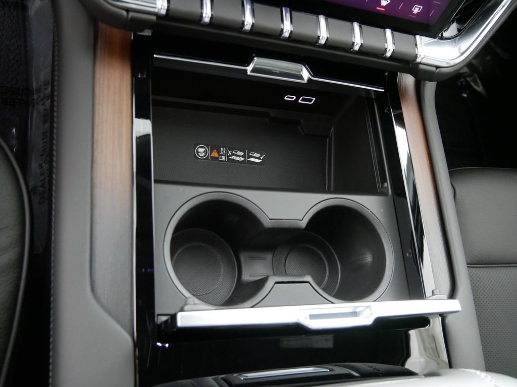 New 2026 GMC Yukon XL Denali w/ Sun & Power Step Package image 24