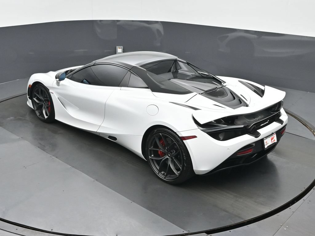 Used 2020 McLaren 720S Performance RWD image 31