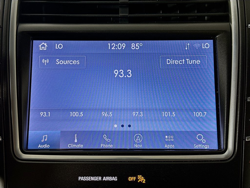 Used 2020 Lincoln Nautilus Reserve FWD image 18