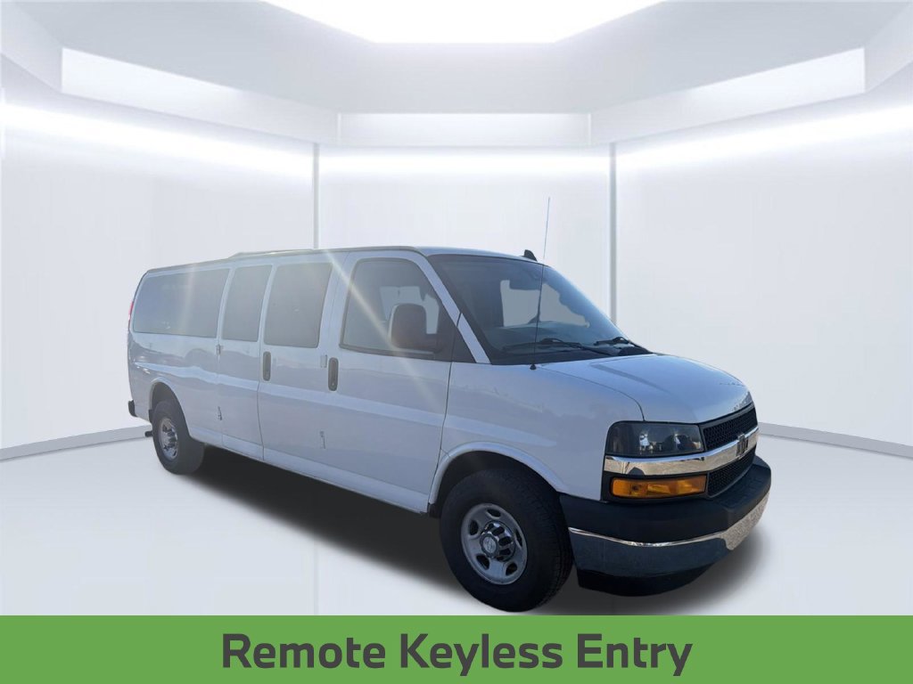 Used 2019 Chevrolet Express 3500 LT w/ LT Preferred Equipment Group RWD image 12