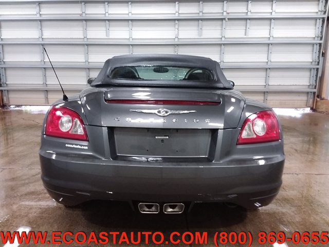 Used 2005 Chrysler Crossfire Limited RWD image 8