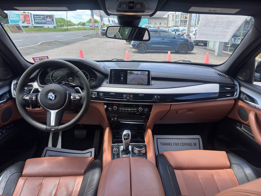 Used 2019 BMW X6 xDrive50i w/ M Sport Package AWD/4WD image 40