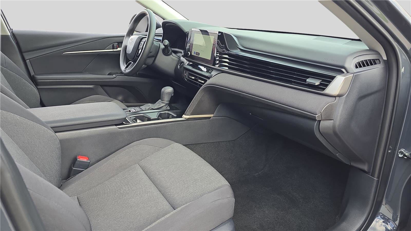 Used 2026 Toyota Camry LE FWD image 16