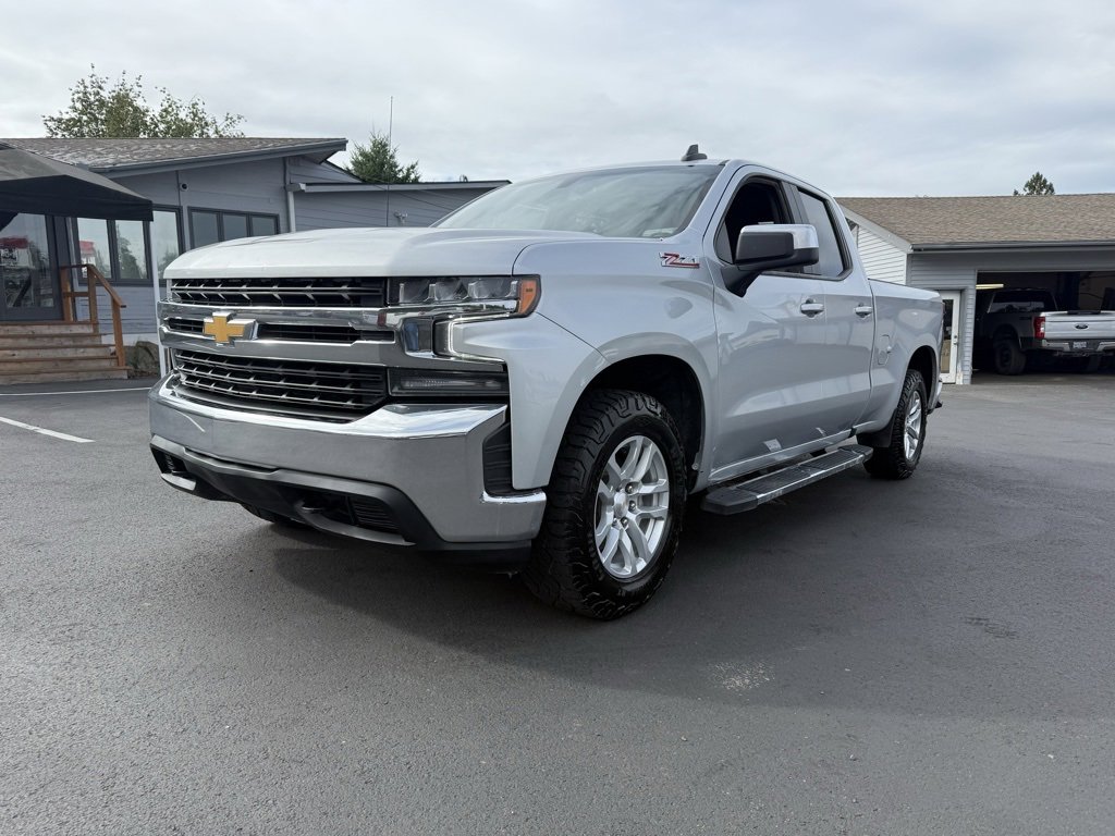 Used 2022 Chevrolet Silverado 1500 LT image 1