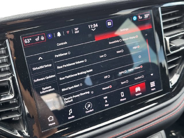 Certified 2025 Dodge Durango GT AWD/4WD image 14