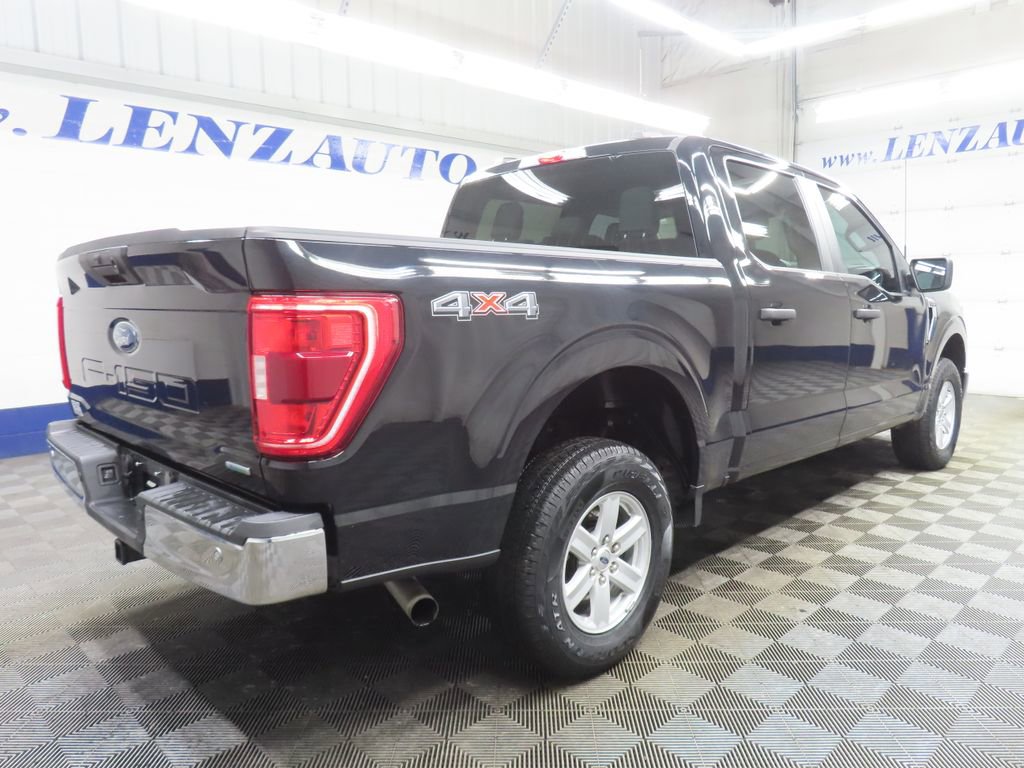 Used 2023 Ford F150 XLT w/ Trailer Tow Package image 4
