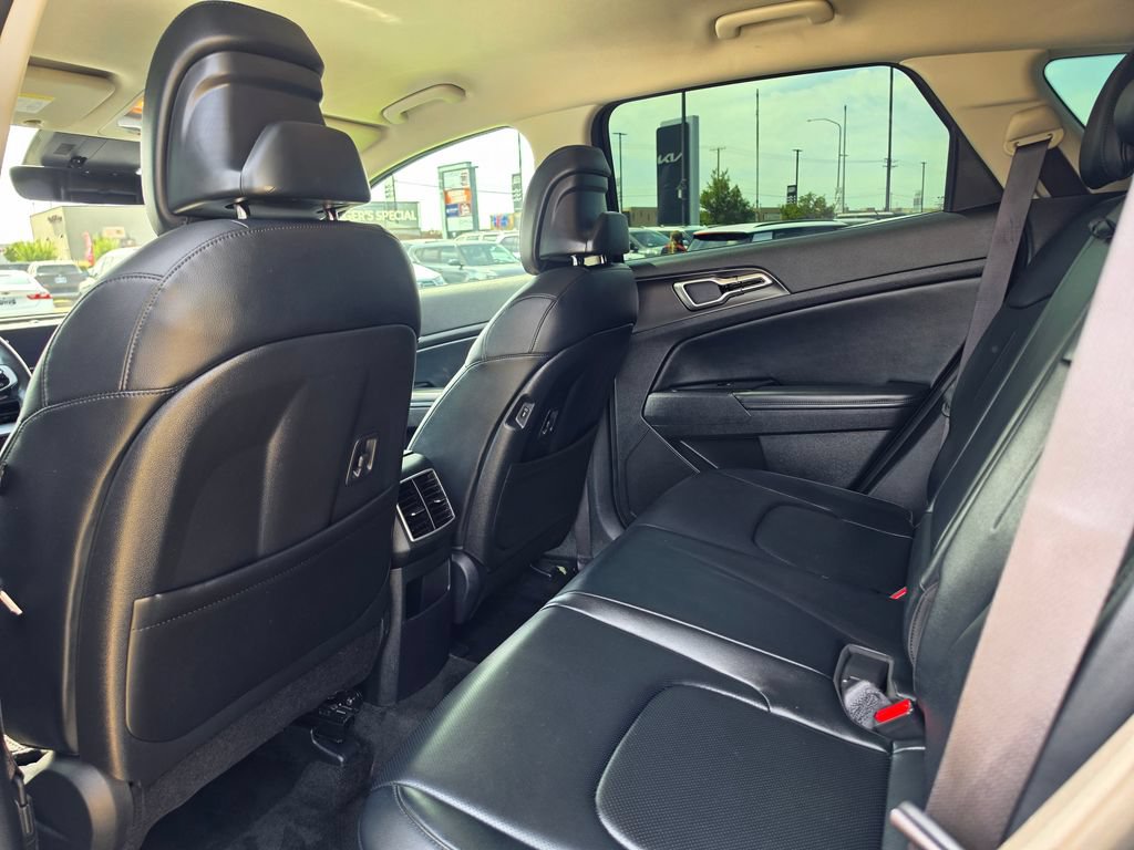 Certified 2023 Kia Sportage EX AWD/4WD image 12