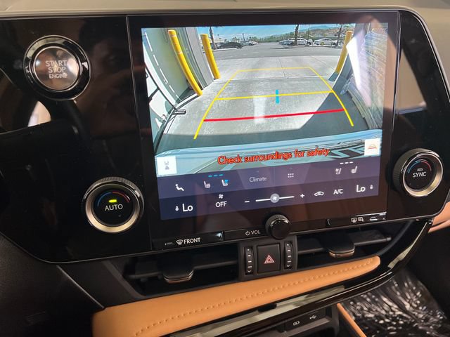 Used 2025 Lexus NX 250 FWD w/ Premium Package image 32