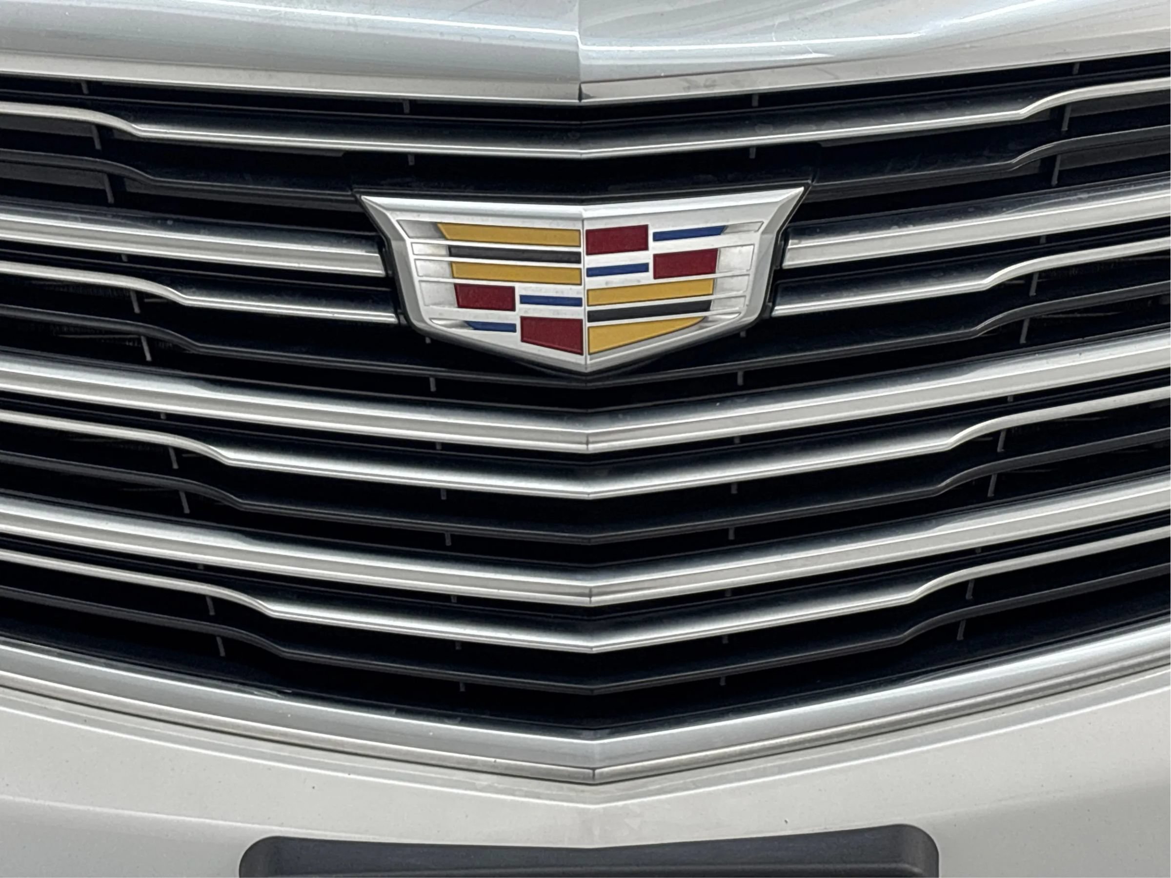Used 2017 Cadillac XT5 Premium Luxury FWD image 34