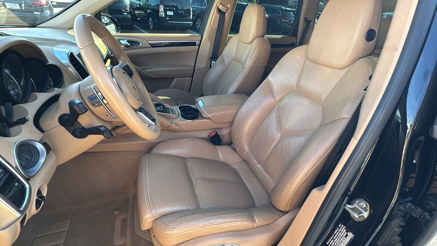Used 2015 Porsche Cayenne S AWD/4WD image 10