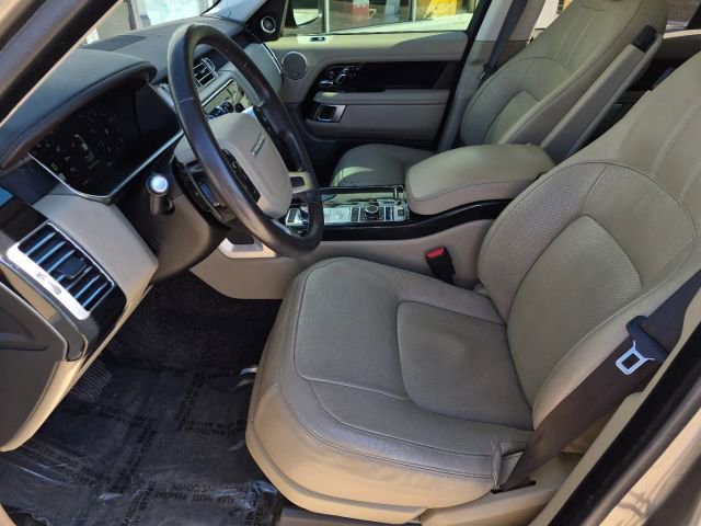 Used 2018 Land Rover Range Rover Supercharged image 8