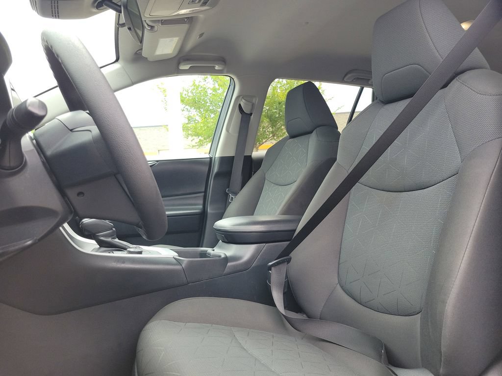 Used 2024 Toyota RAV4 AWD Hybrid image 18