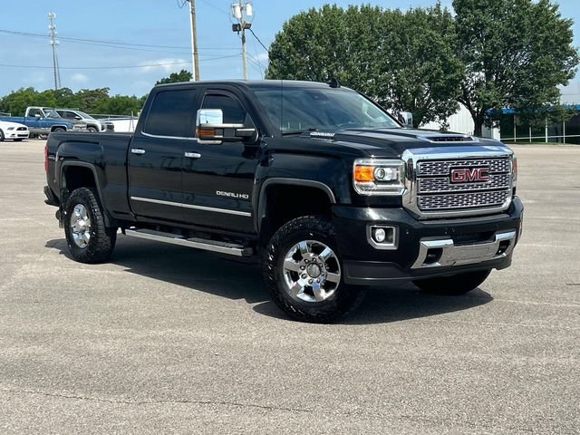 Used 2018 GMC Sierra 3500 Denali w/ Duramax Plus Package AWD/4WD video 2
