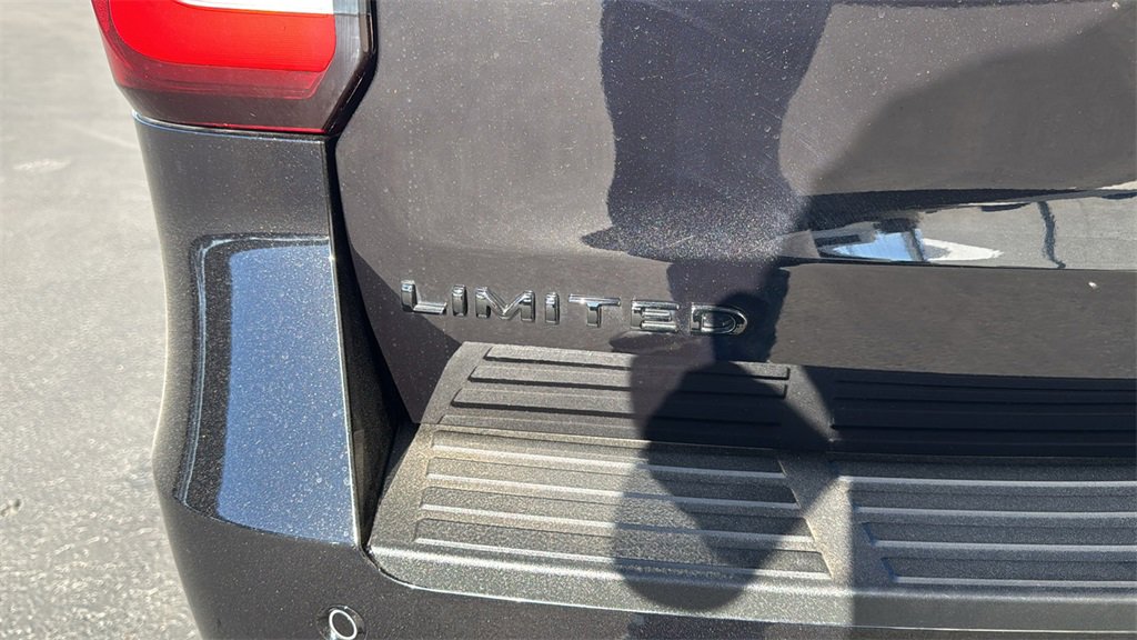 Certified 2024 Ford Expedition Limited image 8