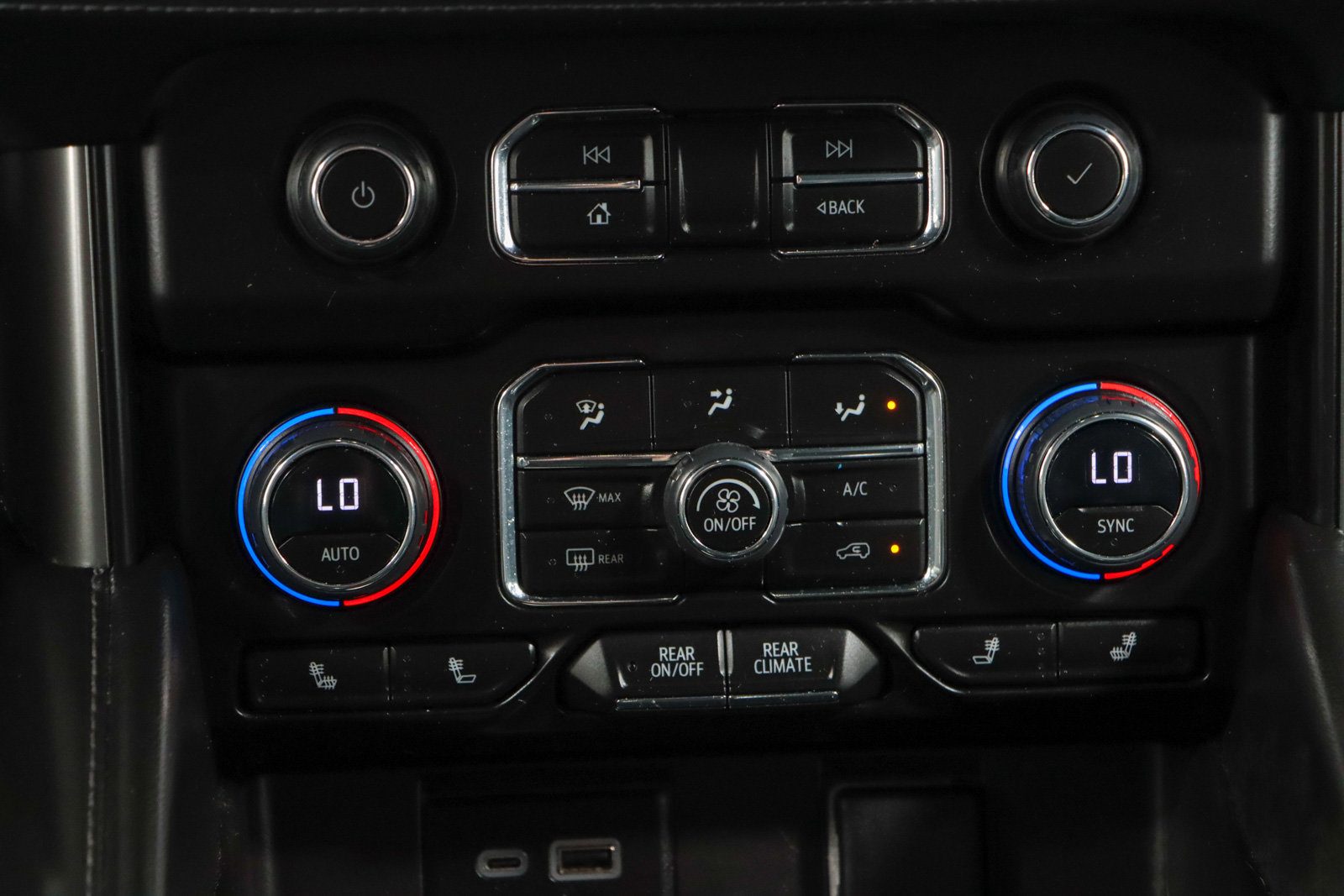 Used 2023 Chevrolet Tahoe LT image 21