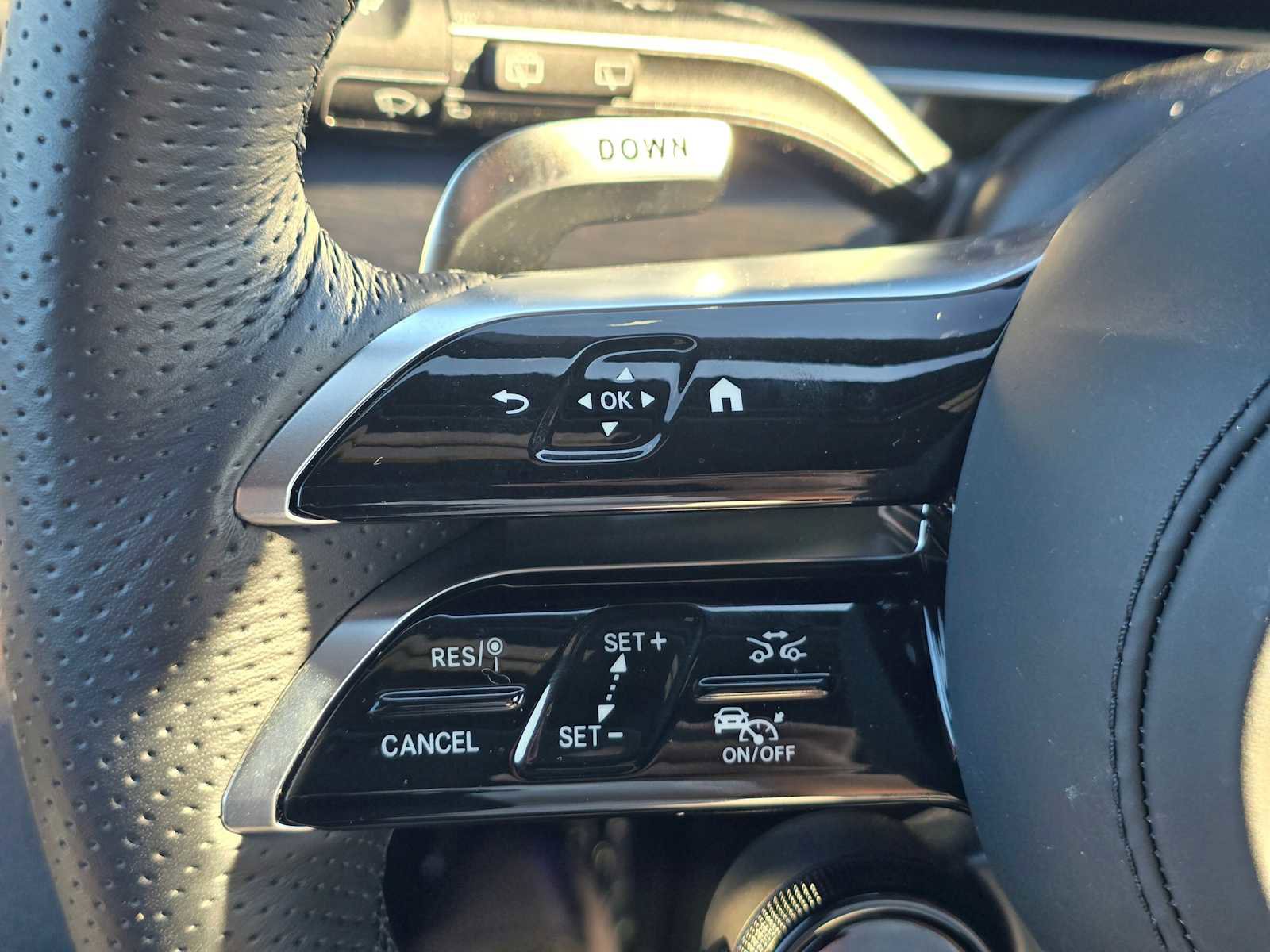 Used 2025 Mercedes-Benz GLE 53 AMG 4MATIC image 33