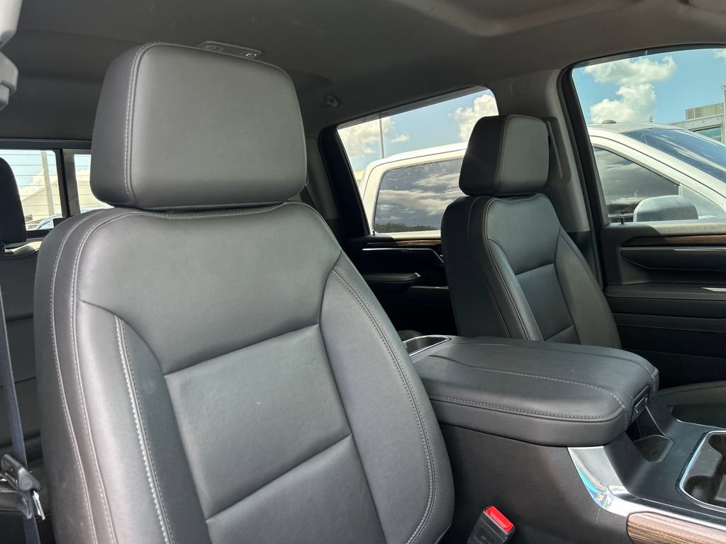 Used 2025 Chevrolet Silverado 2500 LT w/ Safety Package AWD/4WD image 15