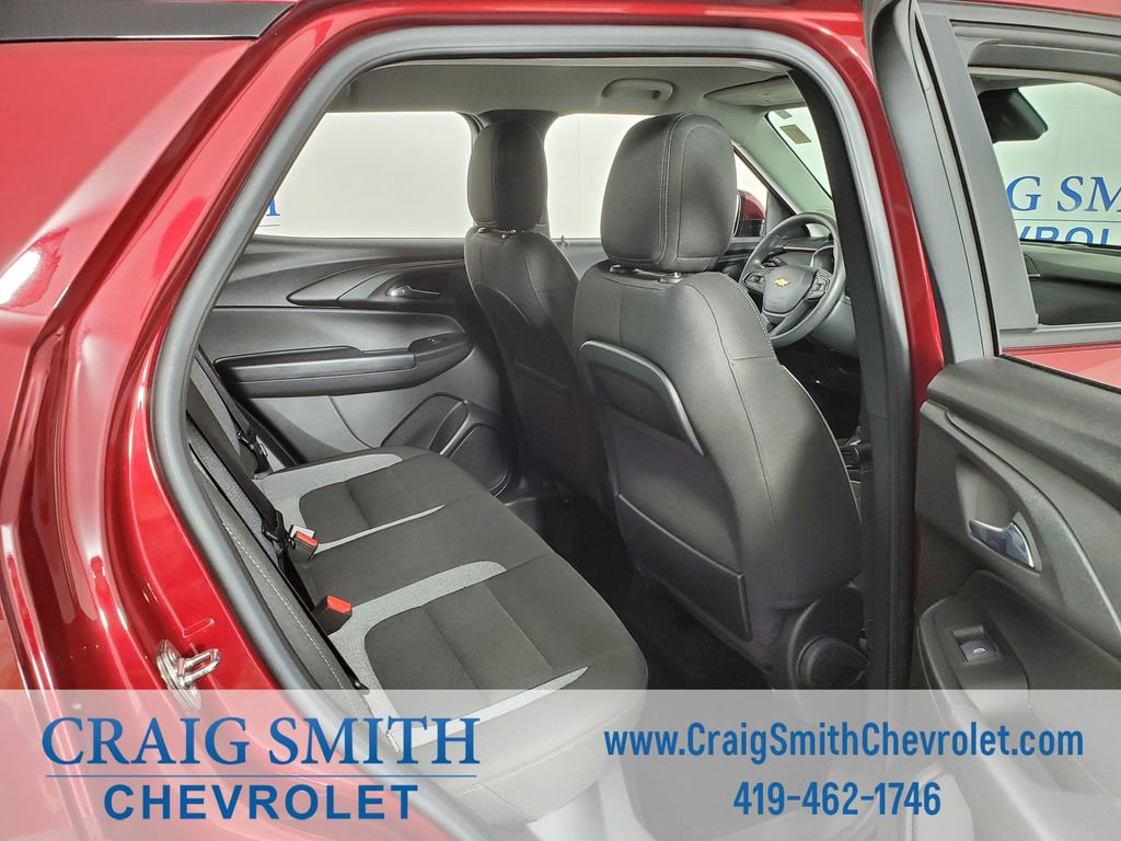 Used 2023 Chevrolet TrailBlazer LT w/ Convenience Package image 32