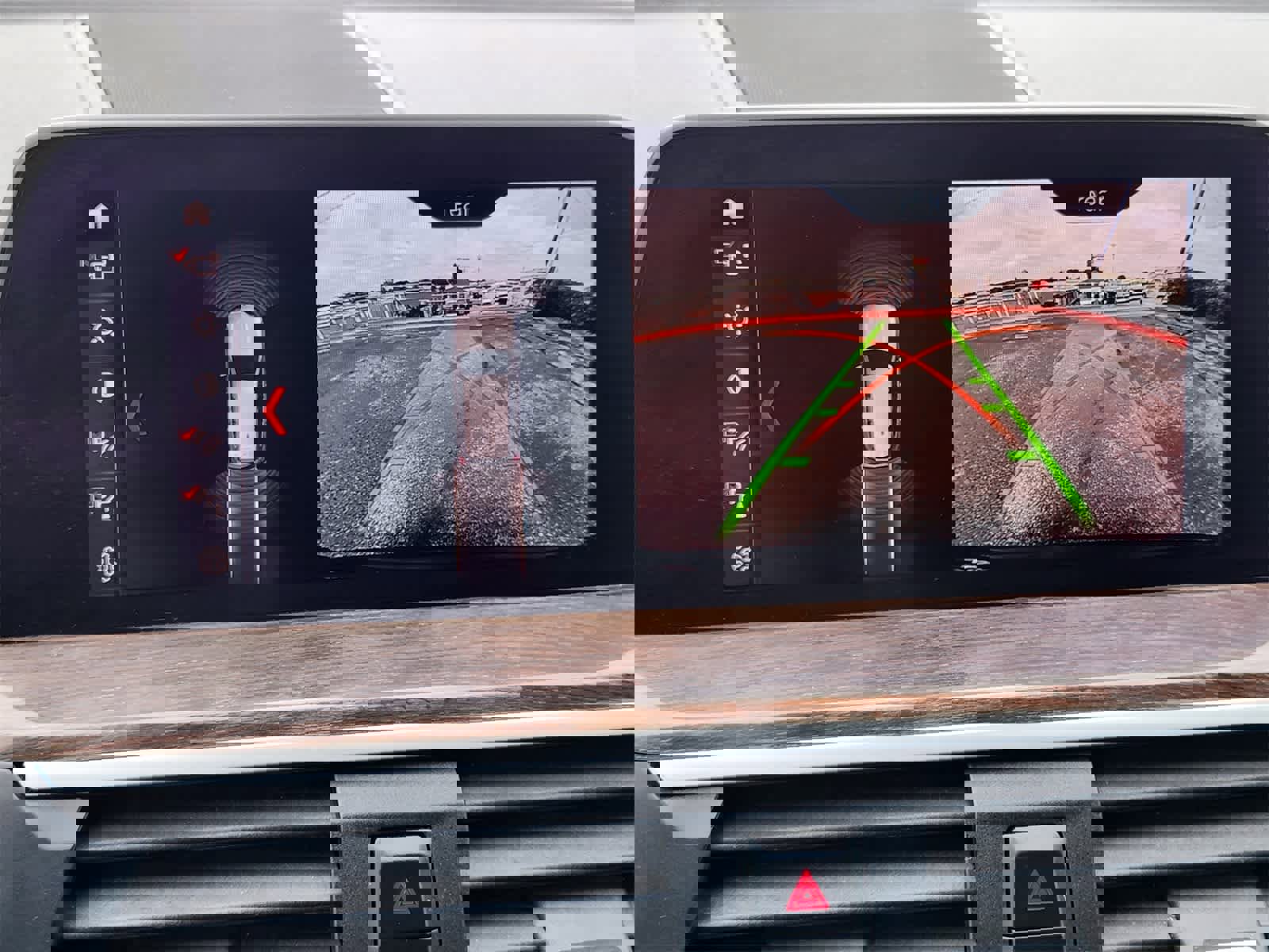 Used 2020 BMW X3 sDrive30i image 17