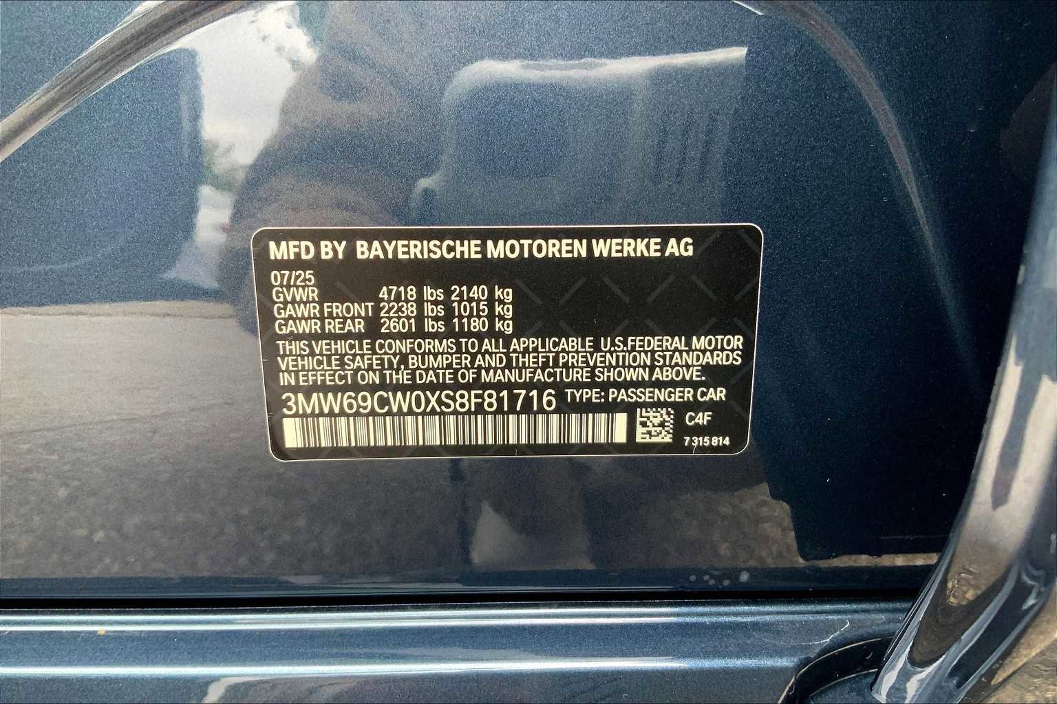 New 2025 BMW 330i Sedan w/ Premium Package image 19